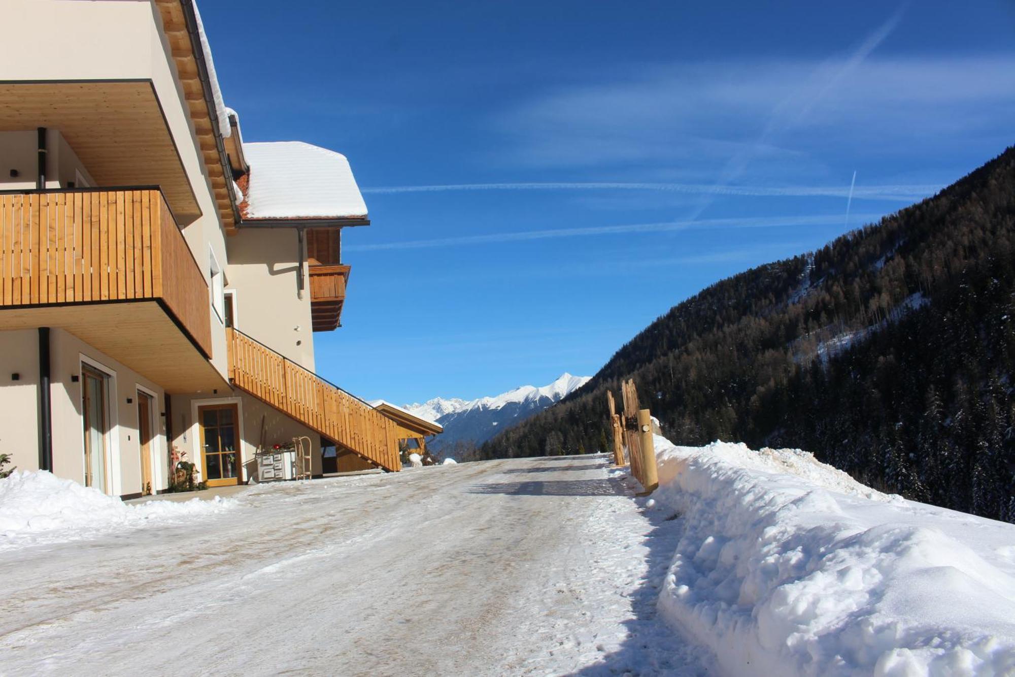 Almresidenz Unterrain -1 Km By Car Distance Ski Slopes Kronplatz Olang Eksteriør billede